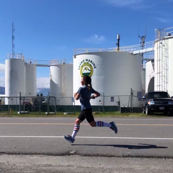 Meet your posher, Michelle! - Picture 4 of 8